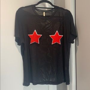 Mesh t-shirt with red stars